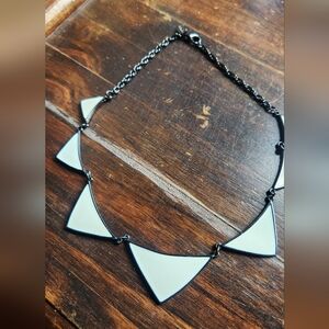 Express set of bracelet and necklace